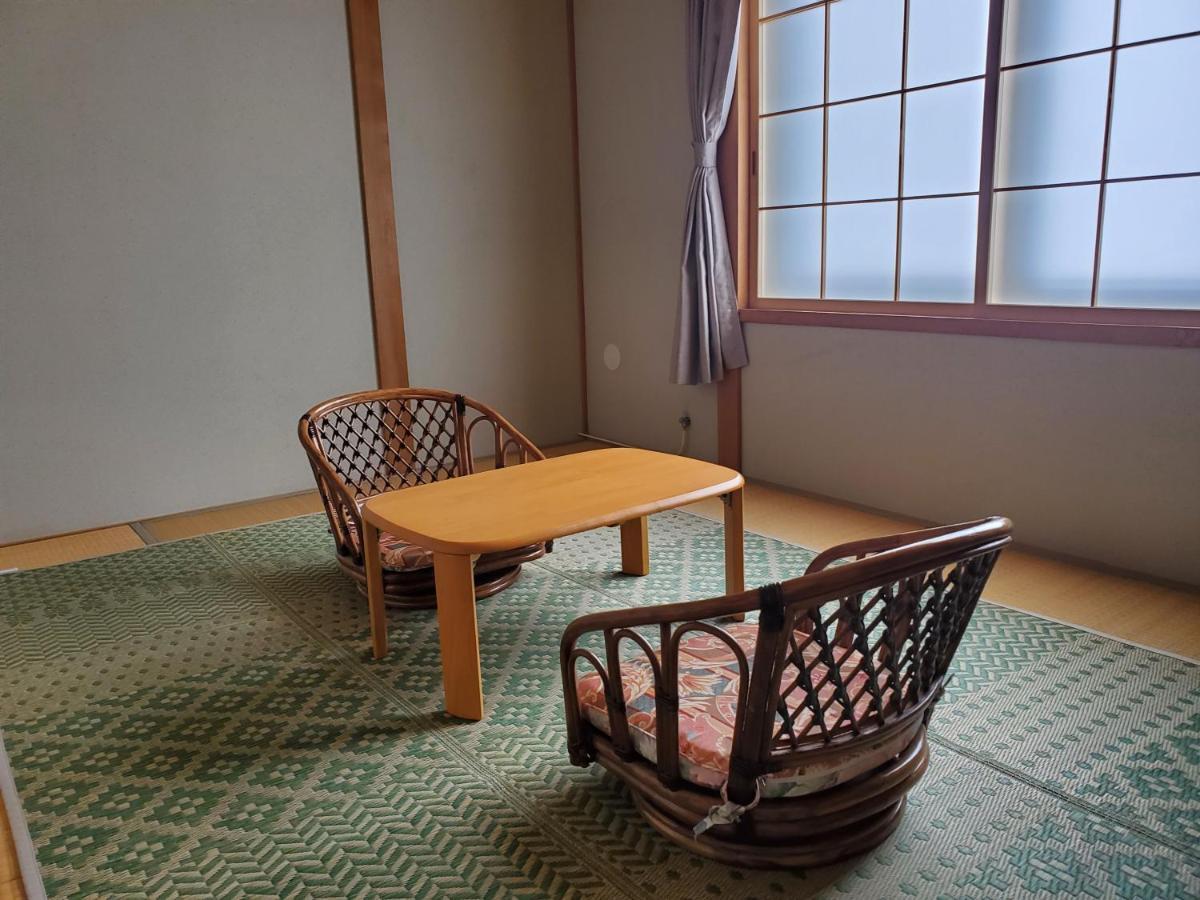 Guest House Ebisan Furano Exterior photo