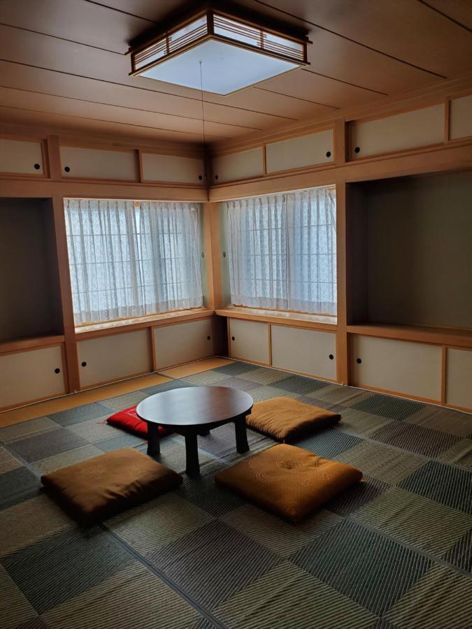 Guest House Ebisan Furano Exterior photo