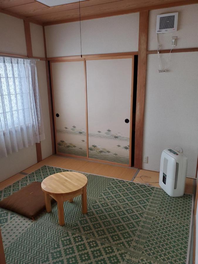 Guest House Ebisan Furano Exterior photo