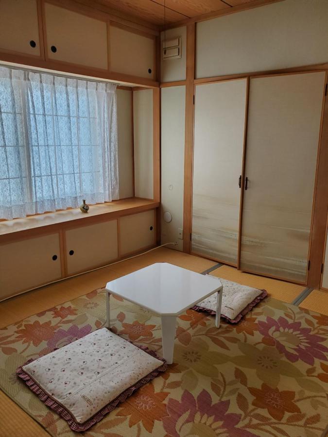 Guest House Ebisan Furano Exterior photo