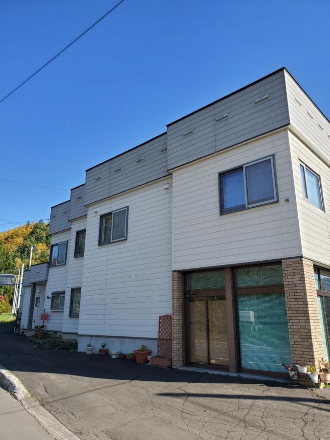 Guest House Ebisan Furano Exterior photo