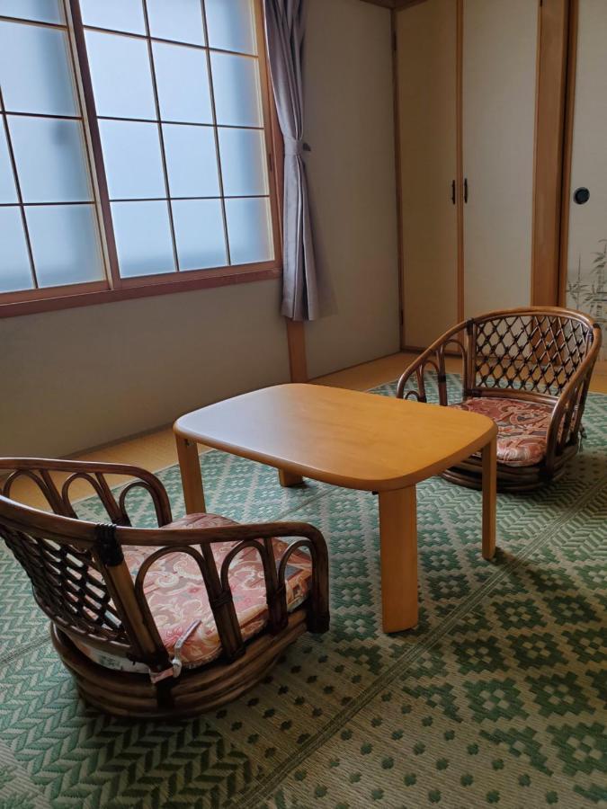 Guest House Ebisan Furano Exterior photo